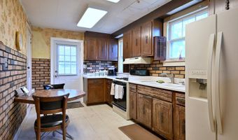 38393 N Lakeside Pl, Antioch, IL 60002