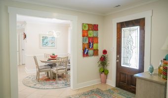 8 Apalachee St, Apalachicola, FL 32320