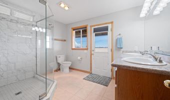 24585 Dodds Rd, Bend, OR 97701