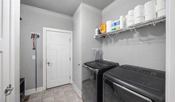 1411 S 7th St, Adel, IA 50003