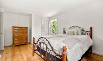 218 Brimbal Ave, Beverly, MA 01915