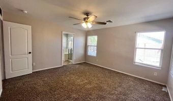 4886 E THUNDERBIRD Dr, Chandler, AZ 85249