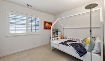 1129 Clarke Ln, Alameda, CA 94502