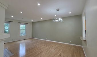 2631 N Greenwood Ave 2631, Arlington Heights, IL 60004