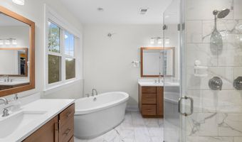 9501 WILDOAK Dr, Bethesda, MD 20814