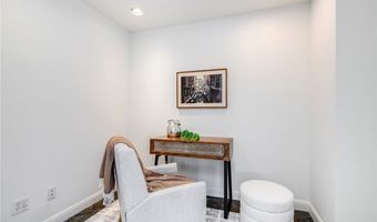 4820 Encino Ter, Encino, CA 91316
