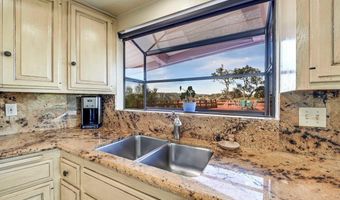 2371 Helen Rd, Fallbrook, CA 92028
