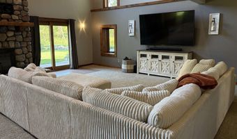9605 SUMAC Cir, Amherst, WI 54406