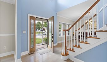 153 Vivas Dr, Barnegat, NJ 08005