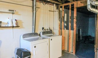 3422 West St, Ames, IA 50014