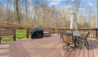 413 Tiffany Ln, Bristol, CT 06010