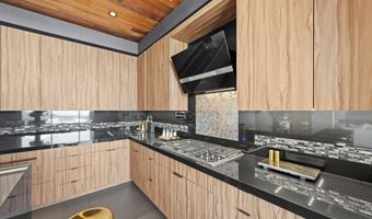 641 Dragon Peak Dr, Henderson, NV 89012