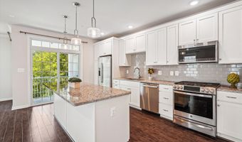 23265 MILLTOWN KNOLL Sq 101, Ashburn, VA 20148