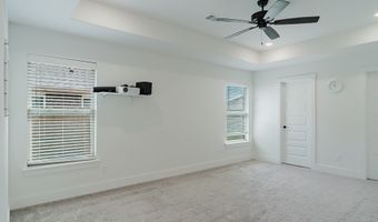 221 Palm St, Bentonville, AR 72713