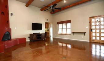 8 Calabaza Draw Ln, Carlsbad, NM 88220