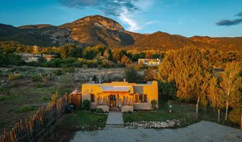 31 And 33 Juan De Dios Rd, Arroyo Seco, NM 87514