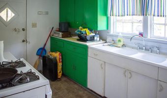 281 Bridge St, Branchville, SC 29432