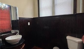 528 N 6th St, Allentown, PA 18102