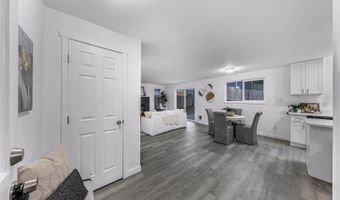 1464 Greenville Dr, Bellingham, WA 98226