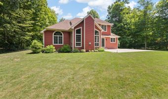 2850 Lee Marie Dr, Adrian, MI 49221