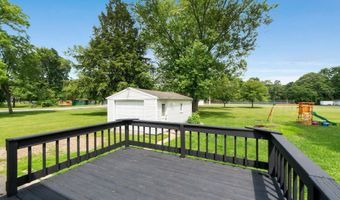 718 N Cedar St, Auburn, IN 46706
