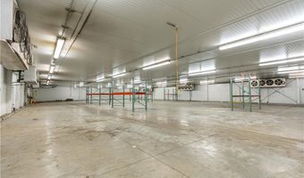 Deerfield Avenue NW, Dalton, OH 44618