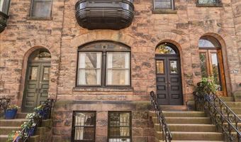 218 Lancaster St, Albany, NY 12210