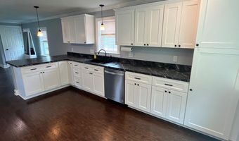 112 E MAIN St, Felton, DE 19943