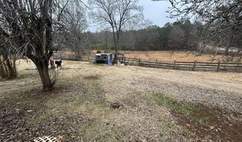 382 Lower Lovelace, West Point, GA 31833