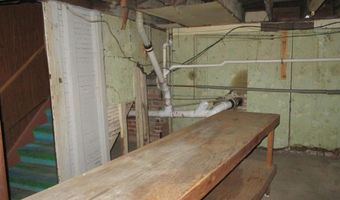 430 Bridge Ave, Alma, MI 48801