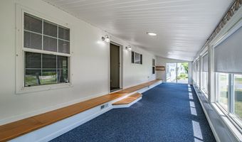 2 Windsor Dr, Alfred, ME 04002