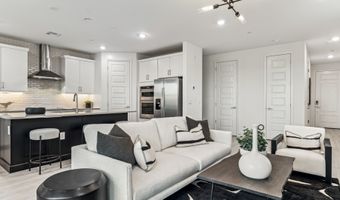 1153 E KACHINA Trl, Phoenix, AZ 85042