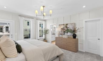 6 SEPIA Sq Mo, Ashburn, VA 20147