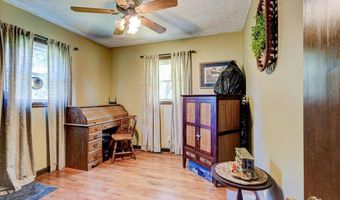 21 Locksley Ct, Bedford, IN 47421