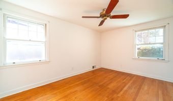 24 Homecrest Dr, Berlin, CT 06037