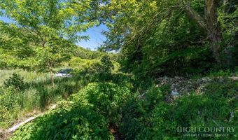 455 Shawnee Rd, Banner Elk, NC 28604