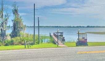 156 PARADISE Ln, Auburndale, FL 33823