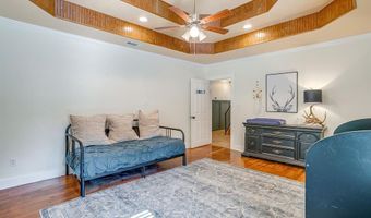 203 E 7th St, Weatherford, TX 76086