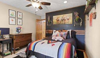 1135 Crystal Ct, Avon, IN 46123