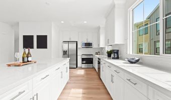 2548 Chamomile Ln, Carlsbad, CA 92008