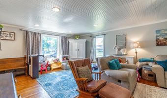 315 N York St, Albion, IN 46701