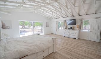 35356 Sierra Vista Dr, Agua Dulce, CA 91390