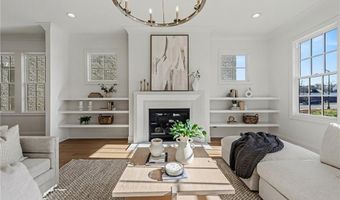650 Mayfair Ct, Alpharetta, GA 30009