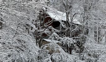 133 Cliffwood Dr, Banner Elk, NC 28604