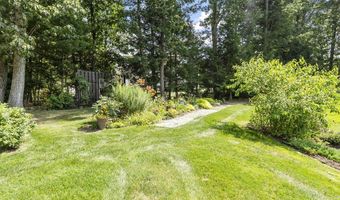 35 Quail Run, Ayer, MA 01432