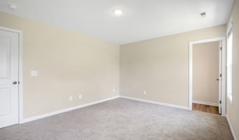 97 Coachman Ln, Autryville, NC 28318
