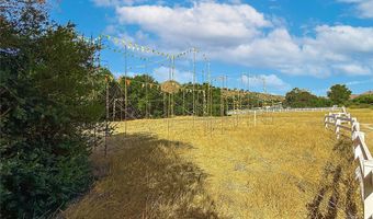 6461 Chesebro Rd, Agoura Hills, CA 91301