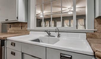 822 Stanley Ave, Ardmore, OK 73401