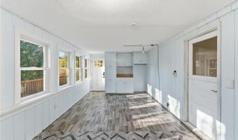 382 Beavertail Rd, Jamestown, RI 02835