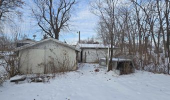 1666 Bridge St, Albia, IA 52531